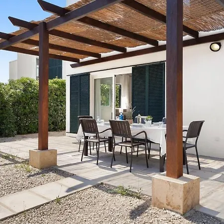 Villa Santa Helena *